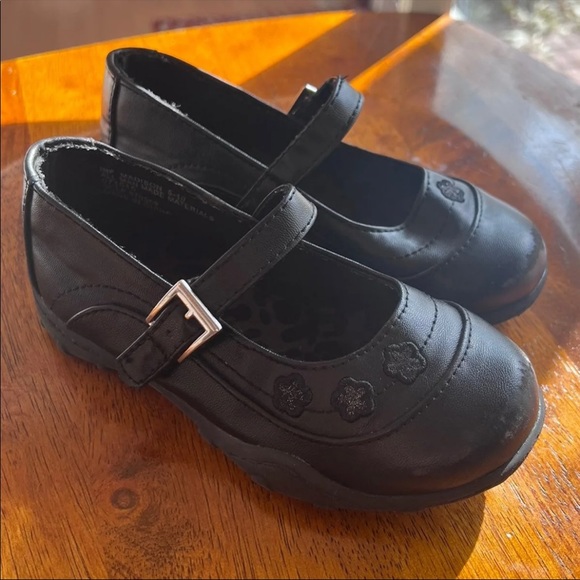 Girls Sz 10 Shoe Bundle - Picture 3 of 14